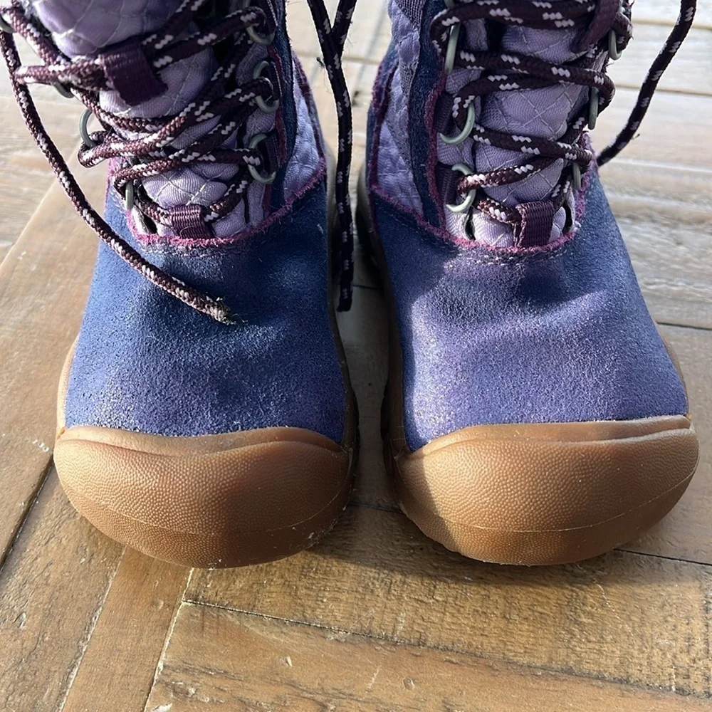Keen Wapata faux fur Purple Winter Boots